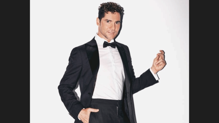 David Bisbal festeja esta época con «Navidad sin ti»