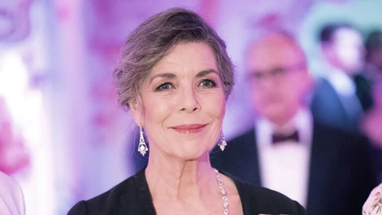 Carolina de Mónaco: La estética de la autenticidad a los 69 años