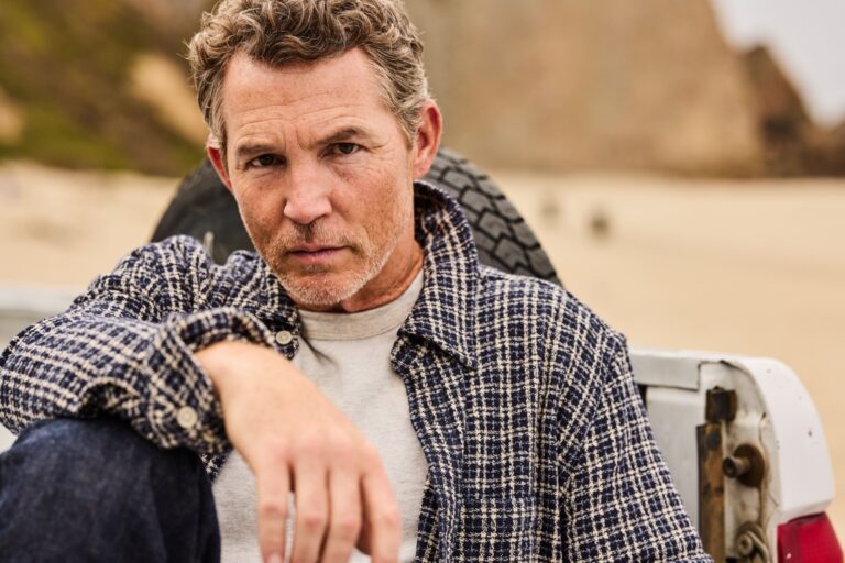 Conoce a Shawn Hatosy el Dr. del «turno de la noche» en The Pitt