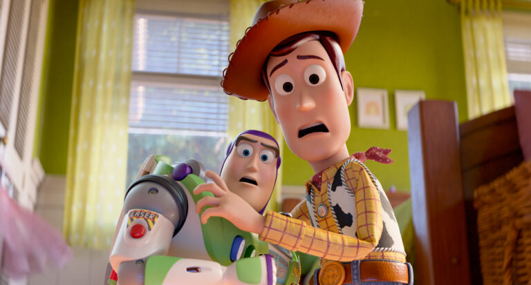 ¡Bad Bunny da voz a Pizza con Anteojos en Toy Story 5!