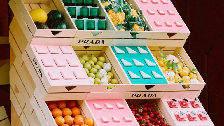 Prada revoluciona Italia con su propia frutería de lujo