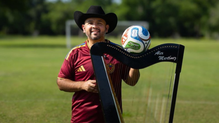 Alex Martínez con su arpa venezolana se presentará en la Copa Mundial FIFA 2026