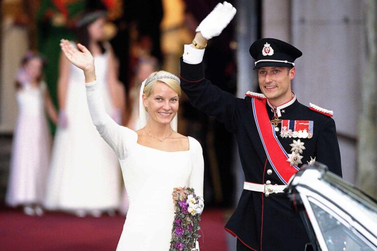 Bodas de plata en la tormenta: Haakon y Mette Marit de Noruega cumplen 25 años de amor y desafíos
