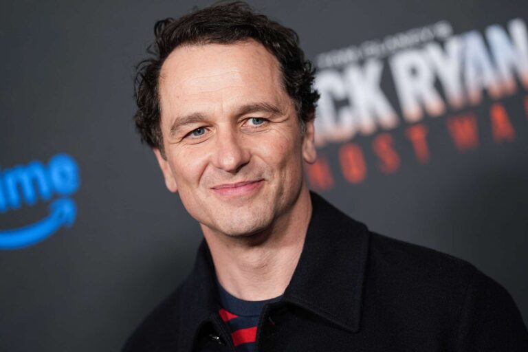 5 datos que no conocías de Matthew Rhys, el actor que hizo historia en los Emmys 2026